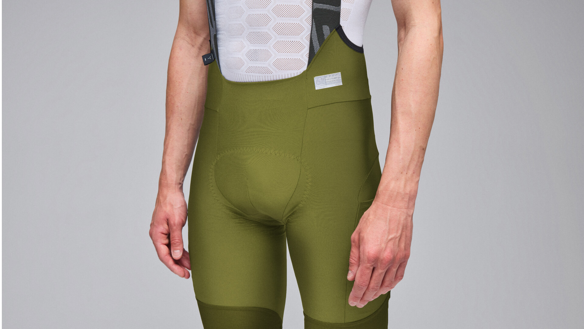 Cycling Adventure Cargo Bib Shorts Men Q36.5 - Ergogenic Minimalist Pattern