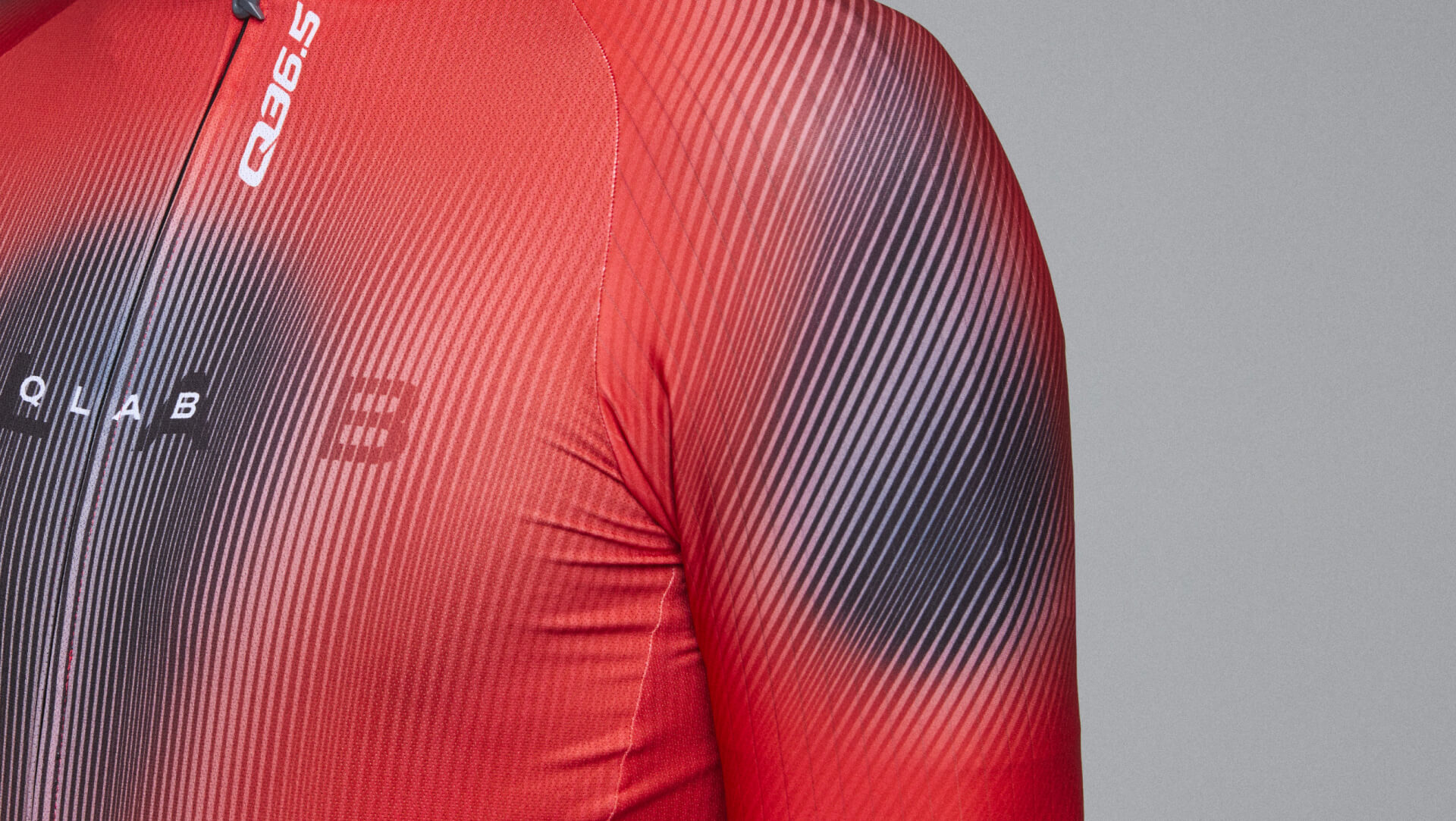 Cycling Gregarius Hybrid Light QLAB Long Sleeve Jersey Q36.5 - Aerodynamic Performance