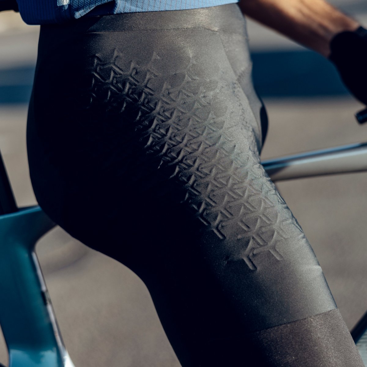 Review: Q36.5 Grid Skin Jersey and Bib Shorts - PezCycling News