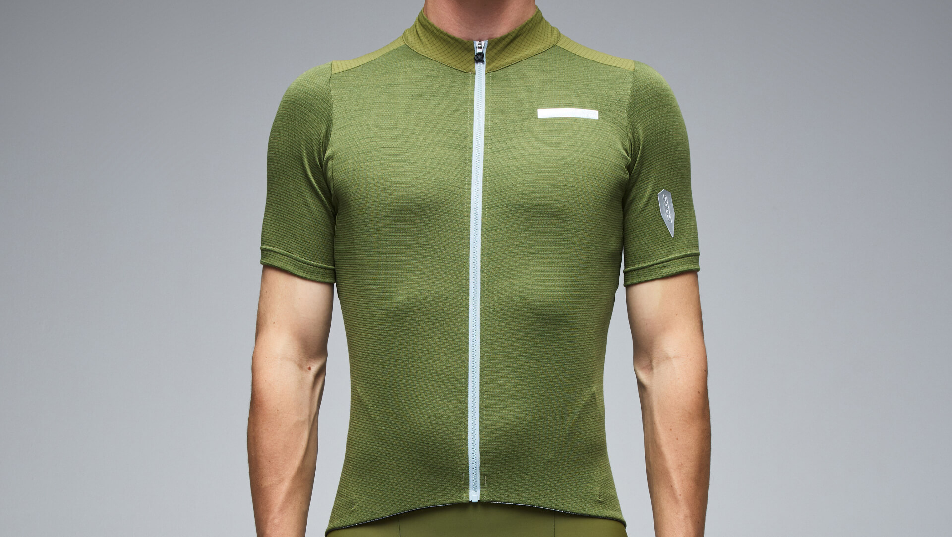 Cycling Adventure Tech Merino Jersey Men Q36.5 - Invisible 3-pocket System