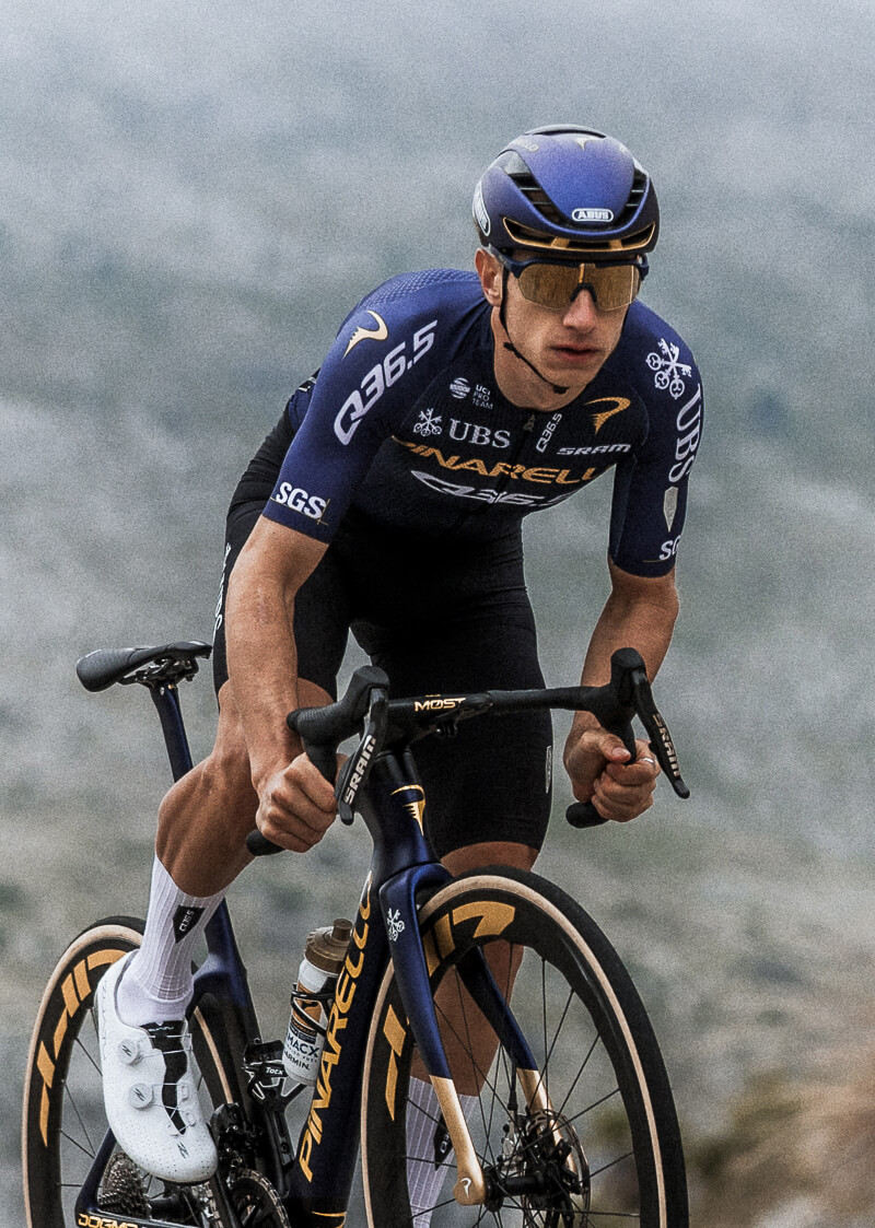 Pinarello-Q36.5 Pro Cycling Team