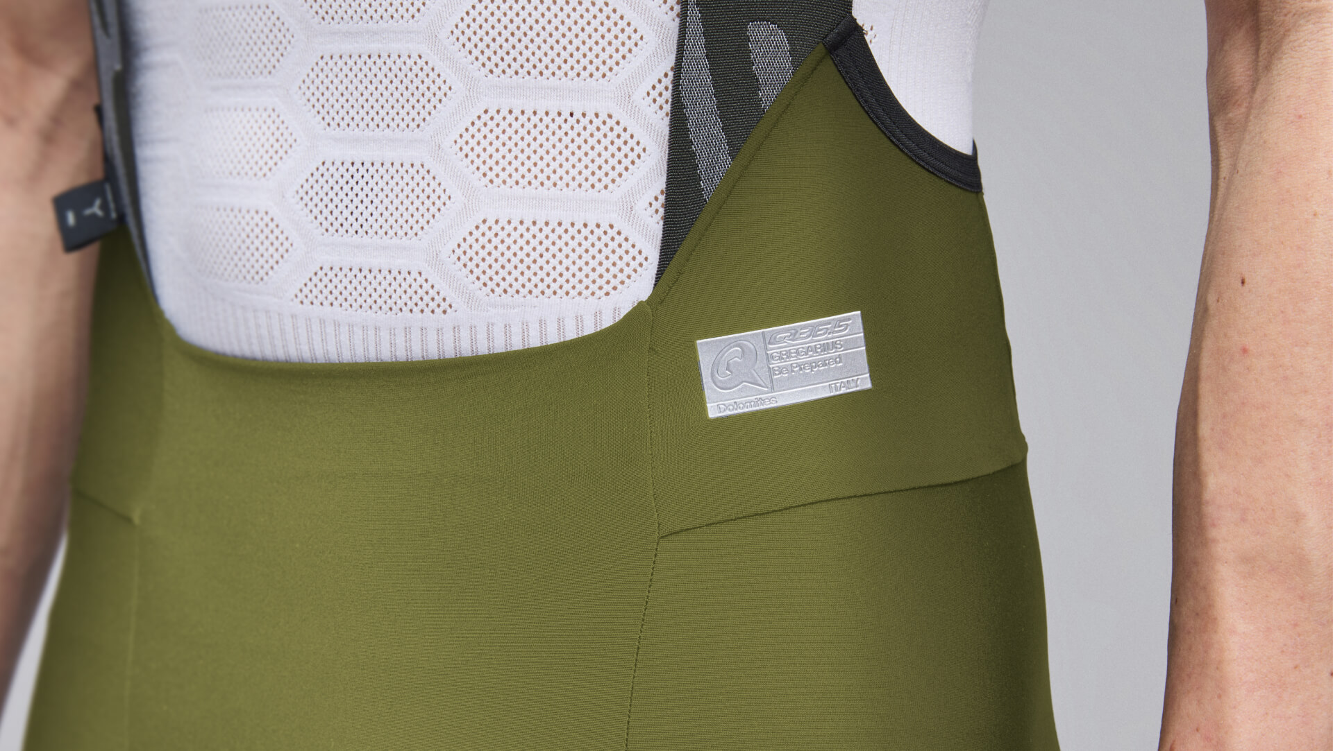 Cycling Adventure Cargo Bib Shorts Men Q36.5 - 100% Proprietary Components