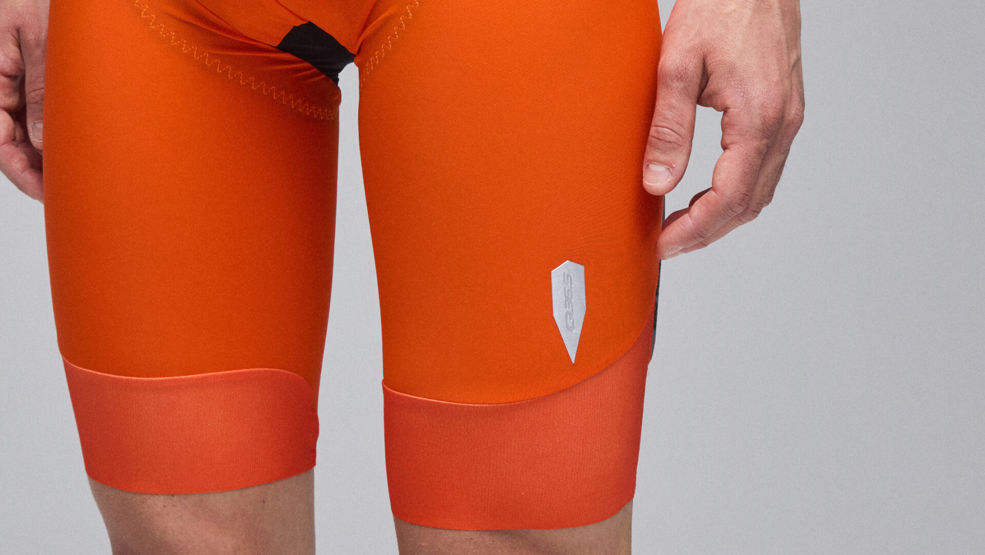 Cycling Gregarius Pro Bib Shorts Men Q36.5 - Ergogenic Minimalist Pattern