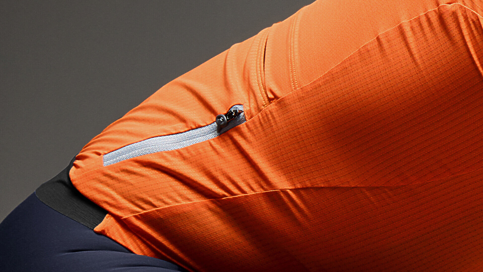 Cycling Dottore Pro Long Sleeve Jersey Men Q36.5 - Invisible Pocket System