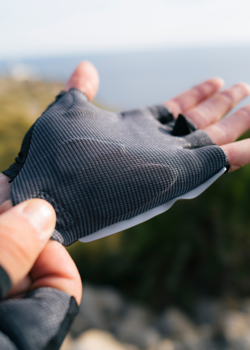 Mens cycling gloves, best winter, thermal & summer gloves • Q36.5