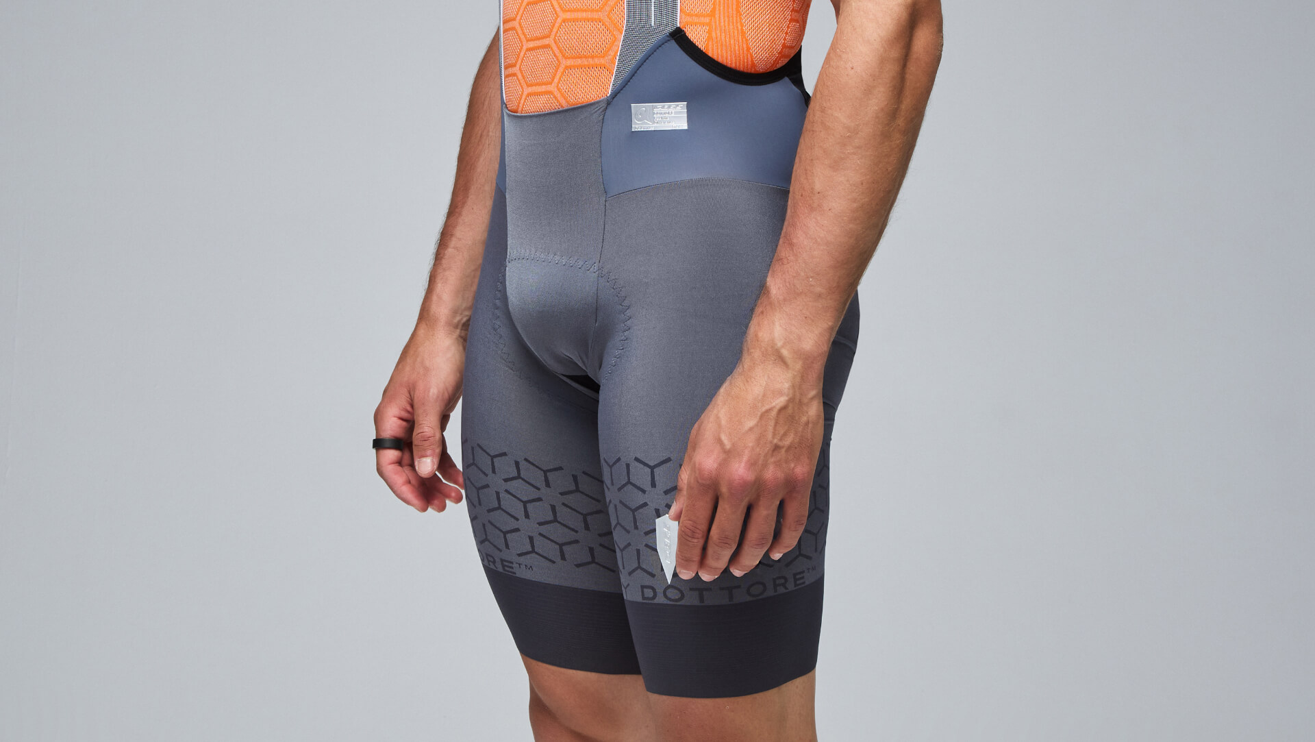 Cycling Dottore PRO Bib Shorts Men Q36.5 - Gradual Compression 